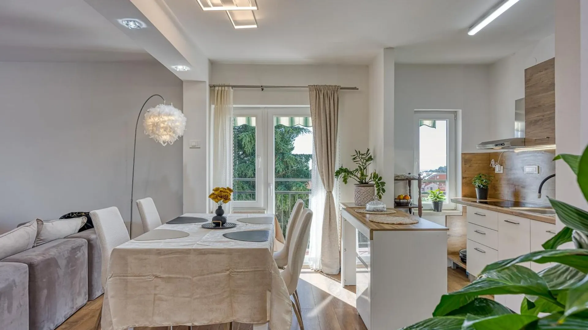 New Apartment Axel With Sea View 2025 로비니 크로아티아
